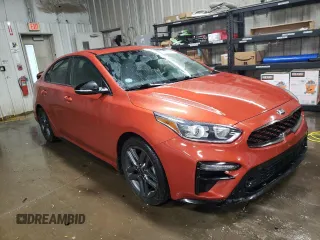 2020 Kia Forte GT-Line with VIN 3KPF34AD3LE165062, listed as a Copart auction lot 73726963 with 31,998 mi miles and Salvage Title. Bid and sale history available at carsss.com. Image 4.