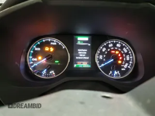2022 Toyota RAV4 Hybrid SE with VIN JTM16RFVXND052911, listed as a Copart auction lot 62829175 with 84,035 mi miles and Salvage title. Bid and sale history available at DreamBid. Image 9.