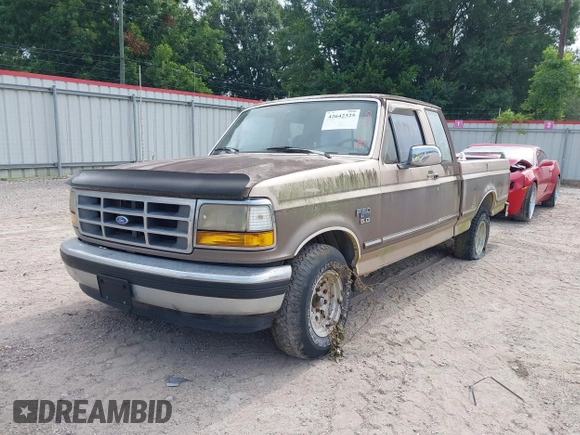 1993 Ford F-150 with VIN 1FTEX15N7PKA64692, listed as a IAAI auction lot 42642325 with Not provided miles and . Bid and sale history available at DreamBid. Image 2.