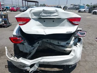 2015 Chrysler 200 Limited с VIN 1C3CCCAB6FN604514, выставлен на аукционе IAAI как лот 42387358 с пробегом 136 400 миль миль и . История ставок и продаж доступна на DreamBid. Изображение 16.