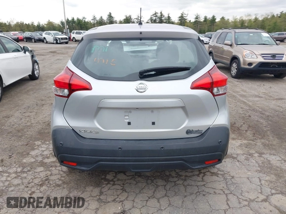 2020 Nissan Kicks S z VIN 3N1CP5BV9LL563069, wystawiony jako IAAI lot #42190584 z przebiegiem 49 080 mil mil oraz . Historia ofert i sprzedaży dostępna na DreamBid. Obrazek 17.