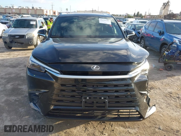 2024 Lexus TX 350 with VIN 5TDAAAA65RS007966, listed as a IAAI auction lot 41596283 with 35,782 mi miles and . Bid and sale history available at DreamBid. Image 12.