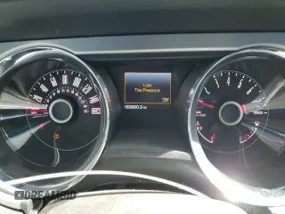 2014 Ford Mustang V6 with VIN 1ZVBP8AM3E5301910, listed as a Copart auction lot 56006345 with 163,880 mi miles and Salvage title. Bid and sale history available at DreamBid. Image 9.