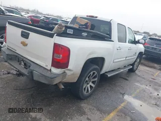 2013 Chevrolet Silverado 1500 LT with VIN 3GCPCSE02DG170890, listed as a IAAI auction lot 41462129 with 140,958 mi miles and . Bid and sale history available at DreamBid. Image 4.