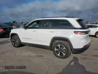 2023 Jeep Grand Cherokee z VIN 1C4RJYB63PC626221, wystawiony jako Copart lot #61619875 z przebiegiem 68 390 mil mil oraz Czysty tytuł • Clean title. Historia ofert i sprzedaży dostępna na DreamBid. Obrazek 2.