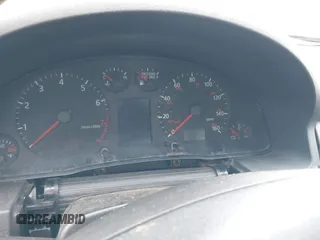2001 Audi A6 z VIN WAUEH64B91N163597, wystawiony jako IAAI lot #42245065 z przebiegiem Nie podano mil oraz . Historia ofert i sprzedaży dostępna na DreamBid. Obrazek 7.