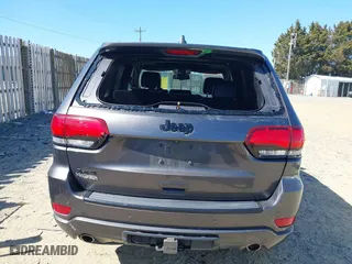 2015 Jeep Grand Cherokee Altitude with VIN 1C4RJFAG4FC115470, listed as a IAAI auction lot 41718092 with 95,082 mi miles. Bid and sale history available at carsss.com. Image 16.