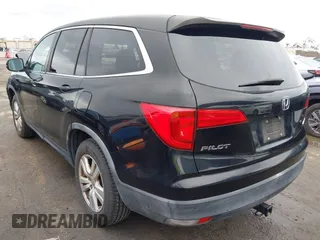 2016 Honda Pilot LX with VIN 5FNYF6H18GB063909, listed as a IAAI auction lot 41778361 with 110,655 mi miles. Bid and sale history available at carsss.com. Image 3.