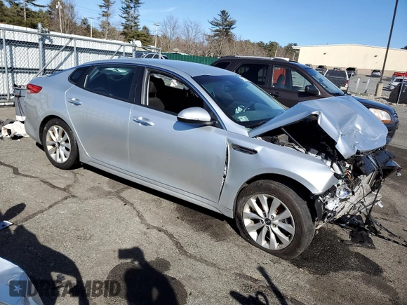 2018 Kia Optima LX z VIN 5XXGT4L31JG264721, wystawiony jako Copart lot #47274735 z przebiegiem 79 159 mil mil oraz Szkoda całkowita • Salvage title. Historia ofert i sprzedaży dostępna na DreamBid. Obrazek 4.