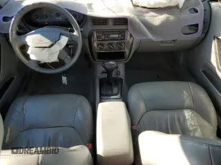 2002 Mitsubishi Galant ES z VIN 4A3AA46H42E060744, wystawiony jako Copart lot #37732694 z przebiegiem 173 507 mil mil oraz Szkody całkowita. Historia ofert i sprzedaży dostępna na DreamBid. Obrazek 8.