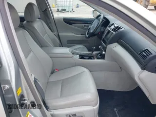 2011 Lexus LS 460 z VIN JTHCL5EFXB5010523, wystawiony jako IAAI lot #42438765 z przebiegiem 156 475 mil mil oraz . Historia ofert i sprzedaży dostępna na DreamBid. Obrazek 5.