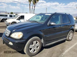 2005 Mercedes-Benz M-Class 5.0L with VIN 4JGAB75E95A564285, listed as a Copart auction lot 70339474 with 134,928 mi miles and Clean Title. Bid and sale history available at carsss.com. Image 1.