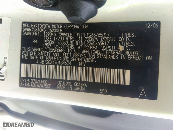 2007 Lexus GX 470 with VIN JTJBT20X470134624, listed as a IAAI auction lot 36061408 with 331,100 mi miles. Bid and sale history available at carsss.com. Image 9.