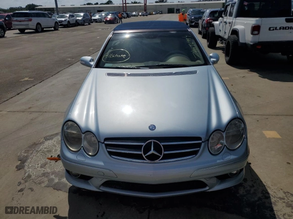 2008 Mercedes-Benz CLK-Class 5.5L with VIN WDBTK72F38T095812, listed as a Copart auction lot 74096994 with 0 mi miles and Salvage Title. Bid and sale history available at carsss.com. Image 5.