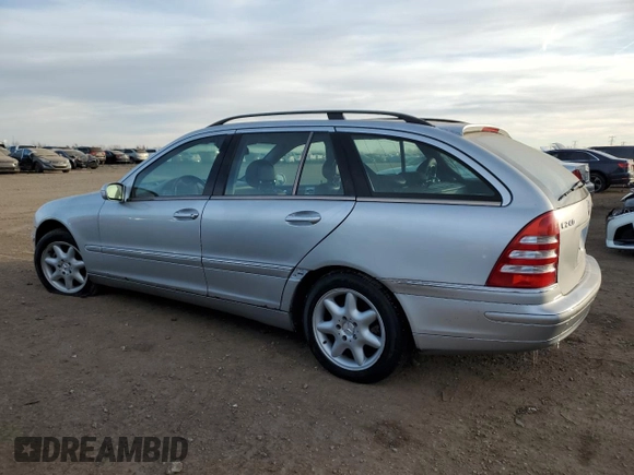 2003 Mercedes-Benz C 240 z VIN WDBRH81J23F385907, wystawiony jako Copart lot #41348675 z przebiegiem 147 913 mil mil oraz Tytuł czysty. Historia ofert i sprzedaży dostępna na DreamBid. Obrazek 2.