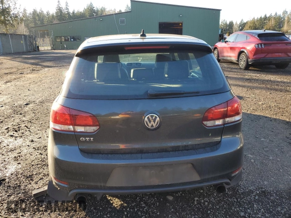 2011 Volkswagen GTI w/Sunroof & Navi PZEV z VIN WVWGD7AJ2BW101267, wystawiony jako Copart lot #41917975 z przebiegiem 230 331 mil mil oraz Czysty tytuł • Clean title. Historia ofert i sprzedaży dostępna na DreamBid. Obrazek 6.