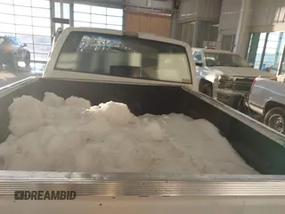 1993 GMC Sierra 1500 z VIN 2GTEK19K1P1564491, wystawiony jako IAAI lot #41347909 z przebiegiem 342 325 mil mil oraz . Historia ofert i sprzedaży dostępna na DreamBid. Obrazek 18.