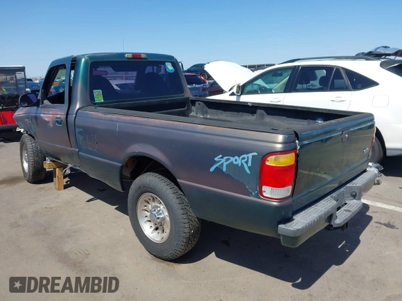 1999 Ford Ranger XL z VIN 1FTYR10V0XPA61389, wystawiony jako IAAI lot #42282825 z przebiegiem 235 720 mil mil oraz . Historia ofert i sprzedaży dostępna na DreamBid. Obrazek 3.