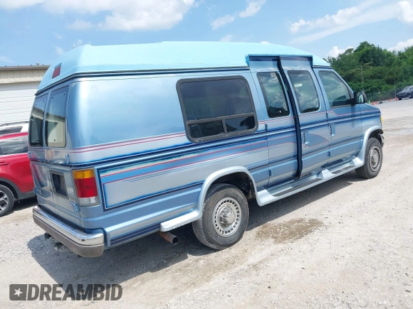 1994 Ford Econoline Cargo with VIN 1FDHS24HXRHB91364, listed as a IAAI auction lot 42482721 with 88,658 mi miles and . Bid and sale history available at DreamBid. Image 4.
