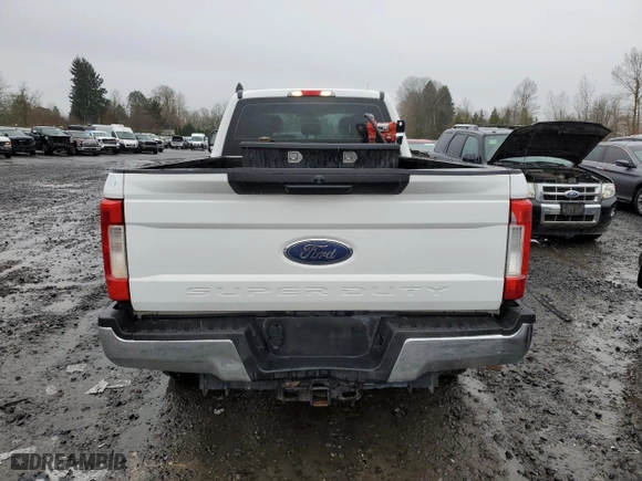 2019 Ford Super Duty F-250 SRW XL with VIN 1FT7W2BTXKEC31672, listed as a Copart auction lot 50089375 with 164,872 mi miles and Clean Title. Bid and sale history available at carsss.com. Image 6.