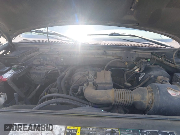 2002 Ford F-150 XL with VIN 2FTRX17282CA87285, listed as a IAAI auction lot 42766616 with 183,960 mi miles and . Bid and sale history available at DreamBid. Image 10.