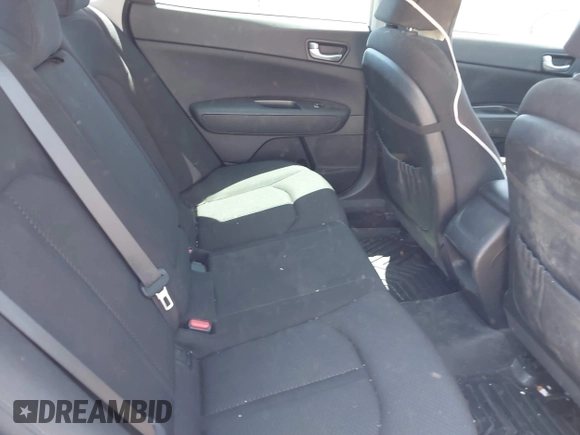 2016 Kia Optima LX with VIN KNAGT4L30G5117719, listed as a IAAI auction lot 42449051 with 122,597 mi miles and . Bid and sale history available at DreamBid. Image 8.