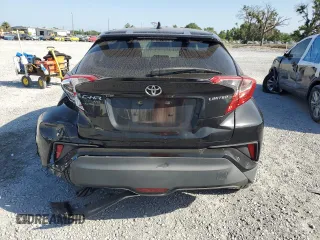 2019 Toyota C-HR XLE z VIN JTNKHMBX9K1016158, wystawiony jako Copart lot #54121995 z przebiegiem 119 716 mil mil oraz Szkoda całkowita • Salvage title. Historia ofert i sprzedaży dostępna na DreamBid. Obrazek 6.