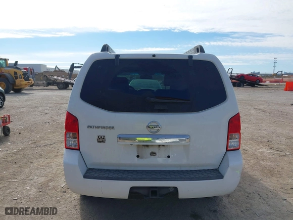 2012 Nissan Pathfinder SV with VIN 5N1AR1NN1CC620908, listed as a IAAI auction lot 41270832 with 223,148 mi miles. Bid and sale history available at carsss.com. Image 16.
