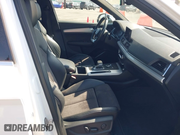 2019 Audi SQ5 Premium with VIN WA1A4AFY6K2118583, listed as a IAAI auction lot 41884718 with 101,266 mi miles and . Bid and sale history available at DreamBid. Image 5.
