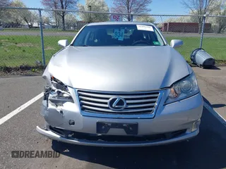 2010 Lexus ES 330 with VIN JTHBK1EG2A2365606, listed as a IAAI auction lot 41998310 with 83,961 mi miles and . Bid and sale history available at DreamBid. Image 13.
