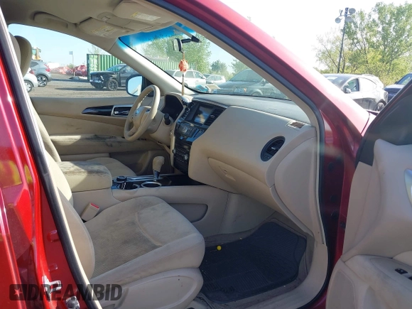 2013 Nissan Pathfinder S with VIN 5N1AR2MM7DC602719, listed as a IAAI auction lot 42144640 with 289,534 mi miles and . Bid and sale history available at DreamBid. Image 5.