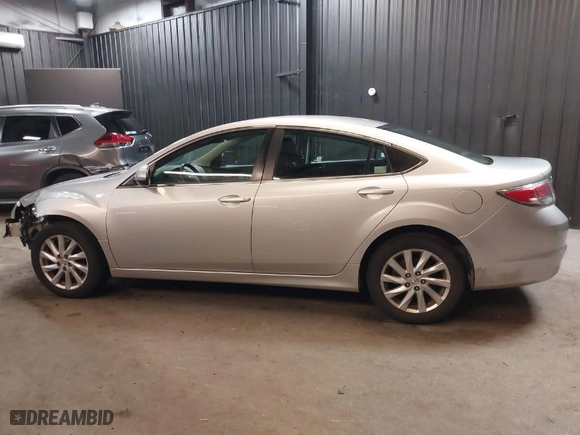 2012 Mazda Mazda6 i Touring with VIN 1YVHZ8DH5C5M32852, listed as a IAAI auction lot 41660863 with 128,991 mi miles. Bid and sale history available at carsss.com. Image 14.