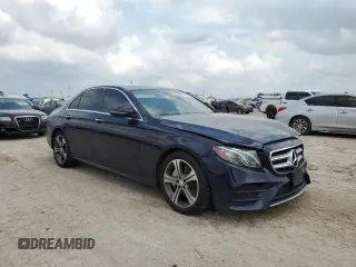 2017 Mercedes-Benz E 300 Luxury with VIN WDDZF4KB2HA128313, listed as a Copart auction lot 54372285 with 60,484 mi miles and Salvage title. Bid and sale history available at DreamBid. Image 4.