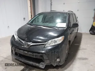 2019 Toyota Sienna XLE Auto Access Seat with VIN 5TDYZ3DCXKS970792, listed as a IAAI auction lot 41589537 with 138,971 mi miles. Bid and sale history available at carsss.com. Image 13.