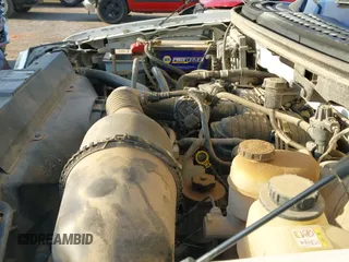 2007 Ford F-150 XL с VIN 1FTRF12227NA69022, выставлен на аукционе IAAI как лот 43305843 с пробегом 132 170 миль миль и . История ставок и продаж доступна на DreamBid. Изображение 19.