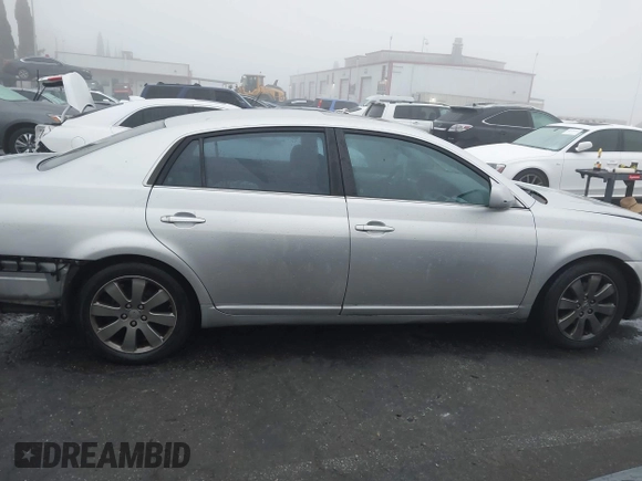 2007 Toyota Avalon XL with VIN 4T1BK36B17U226740, listed as a IAAI auction lot 41191802 with 173,314 mi miles and . Bid and sale history available at DreamBid. Image 14.
