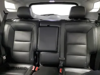 2023 GMC Terrain SLT z VIN 3GKALPEG2PL188824, wystawiony jako Copart lot #64419865 z przebiegiem 69 644 mil mil oraz Czysty tytuł • Clean title. Historia ofert i sprzedaży dostępna na DreamBid. Obrazek 10.