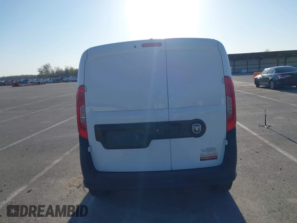 2017 Ram ProMaster City Cargo Tradesman z VIN ZFBERFAB0H6D59068, wystawiony jako IAAI lot #42040769 z przebiegiem 126 308 mil mil oraz . Historia ofert i sprzedaży dostępna na DreamBid. Obrazek 16.