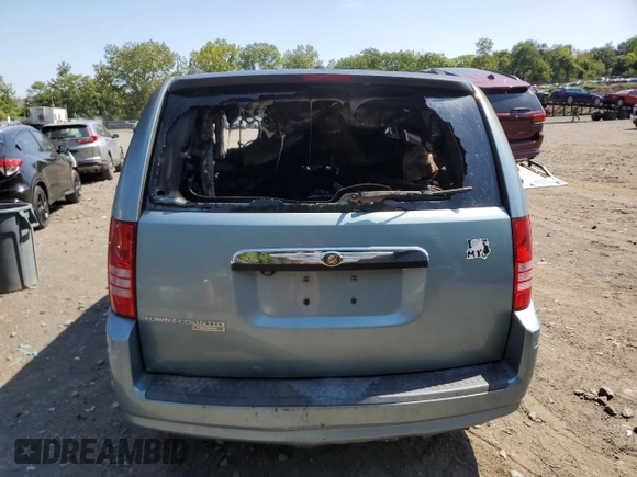 2008 Chrysler Town & Country Touring with VIN 2A8HR54P88R762435, listed as a Copart auction lot 67788734 with Not Provided miles and Salvage Title. Bid and sale history available at DreamBid. Image 6.