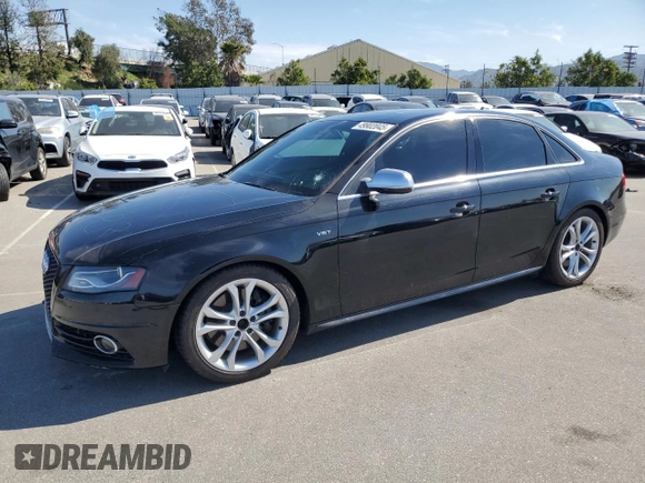 2012 Audi S4 Premium Plus z VIN WAUDGAFL6CA111717, wystawiony jako Copart lot #49902045 z przebiegiem 109 881 mil mil oraz Szkoda całkowita • Salvage title. Historia ofert i sprzedaży dostępna na DreamBid. Obrazek 1.