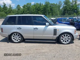 2004 Land Rover Range Rover HSE with VIN SALME11424A167737, listed as a IAAI auction lot 42720331 with 145,422 mi miles and . Bid and sale history available at DreamBid. Image 6.