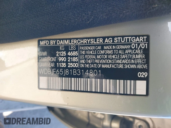 2001 Mercedes-Benz E-Class with VIN WDBJF65J81B314801, listed as a IAAI auction lot 41949755 with 254,836 mi miles. Bid and sale history available at carsss.com. Image 9.