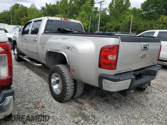 2008 Chevrolet Silverado 3500HD DRW LTZ with VIN 1GCJK33608F165622, listed as a Copart auction lot 68082424 with 0 mi miles and Salvage Title. Bid and sale history available at carsss.com. Image 2.