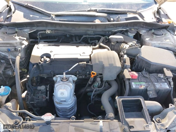 2013 Honda Accord Sdn LX with VIN 1HGCR2F31DA082208, listed as a IAAI auction lot 41372005 with 120,684 mi miles. Bid and sale history available at carsss.com. Image 10.
