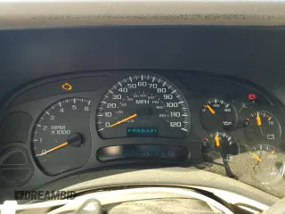 2004 Chevrolet Silverado 1500 LS with VIN 1GCEC19V24Z343122, listed as a Copart auction lot 50410745 with 349,376 mi miles and Salvage Title. Bid and sale history available at DreamBid. Image 9.