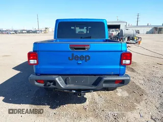 2024 Jeep Gladiator Willys z VIN 1C6HJTAG0RL123040, wystawiony jako IAAI lot #41849222 z przebiegiem 14 989 mil mil oraz . Historia ofert i sprzedaży dostępna na DreamBid. Obrazek 17.