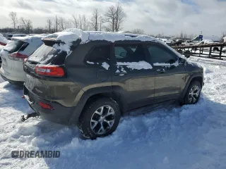 2014 Jeep Cherokee Trailhawk with VIN 1C4PJMBS2EW310818, listed as a Copart auction lot 44581755 with 105,560 mi miles and Non repairable. Bid and sale history available at DreamBid. Image 3.
