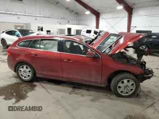 2017 Volvo V60 Premier with VIN YV140MSK2H1343464, listed as a Copart auction lot 87023364 with 0 mi miles and Salvage Title. Bid and sale history available at carsss.com. Image 4.
