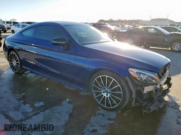 2018 Mercedes-Benz C 300 z VIN WDDWJ4JB2JF744766, wystawiony jako Copart lot #46121835 z przebiegiem 75 781 mil mil oraz Szkoda całkowita • Salvage title. Historia ofert i sprzedaży dostępna na DreamBid. Obrazek 4.