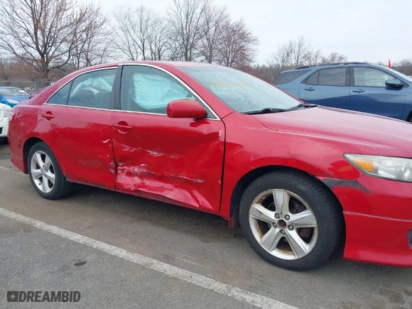 2011 Toyota Camry LE with VIN 4T1BF3EKXBU660606, listed as a IAAI auction lot 41880040 with 133,732 mi miles. Bid and sale history available at carsss.com. Image 6.